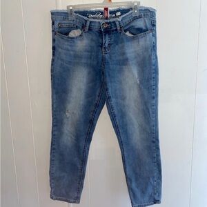 Light Wash Distressed Denim Jean Capri Pants